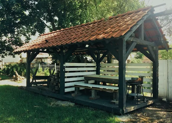 Casa Mia Xix-w Nadmorski Dom Z Ogrodem Cedry Male